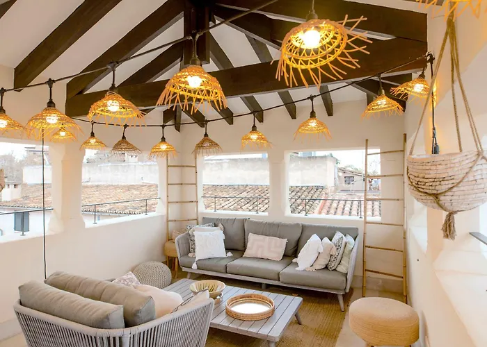 Ocho Suites & Kitchen
